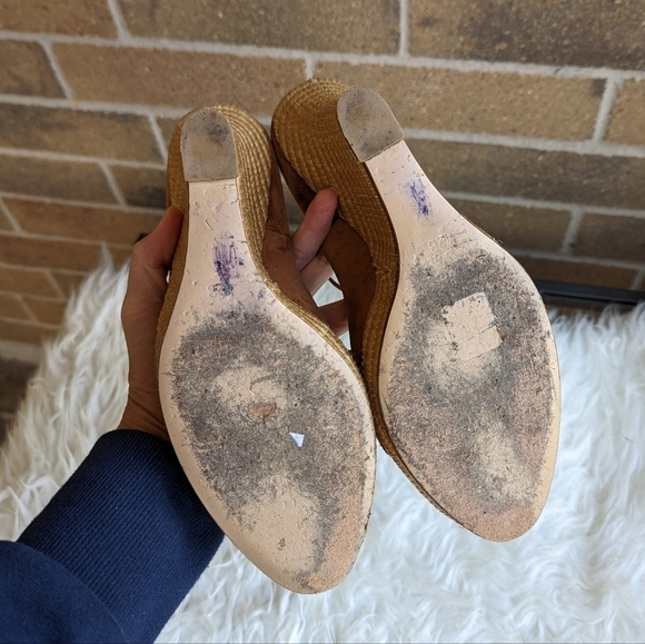 GUCCI Horsebit Wedge Espadrille Sandals - Picture 10 of 15